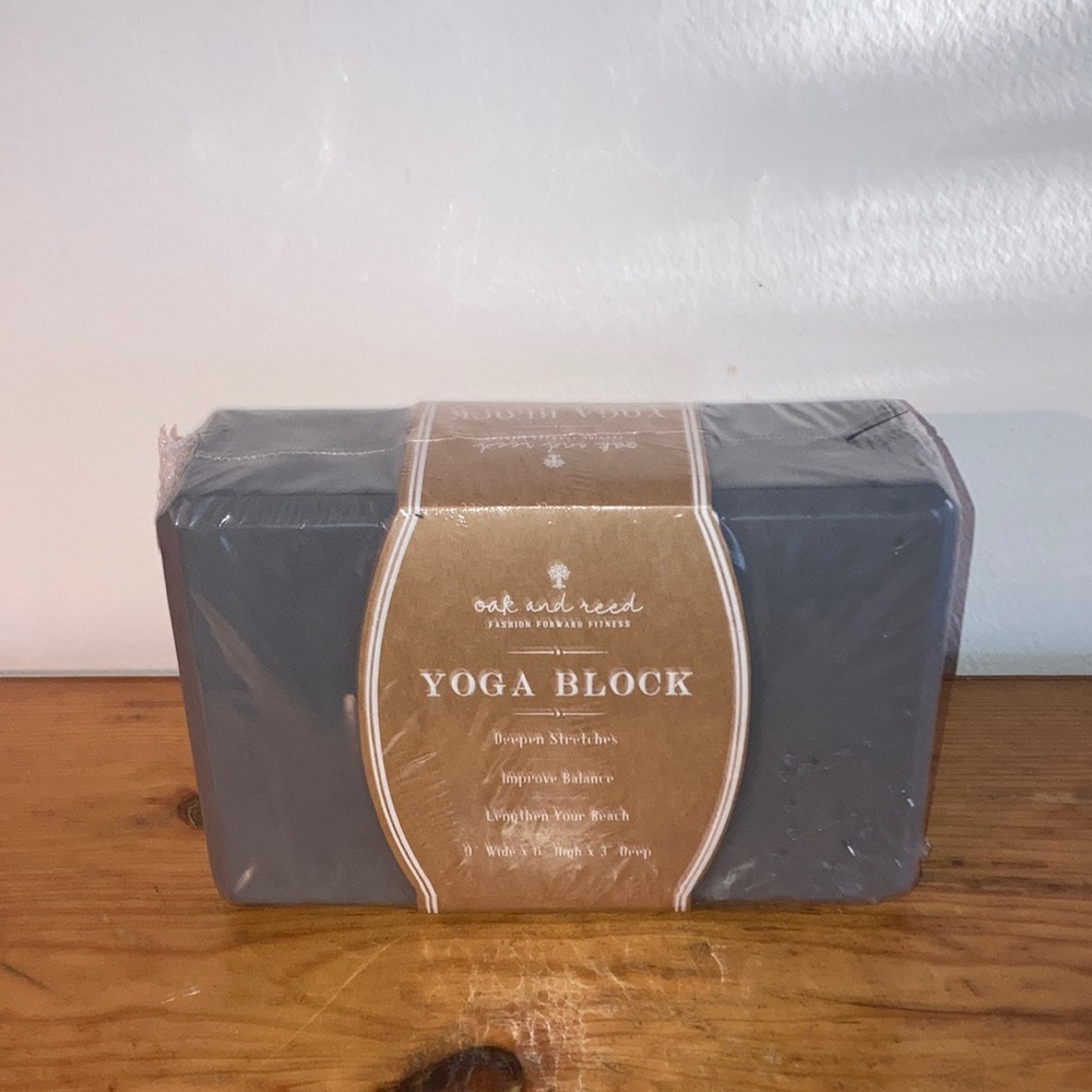 New Wrapped Oak And Reed Yoga Block